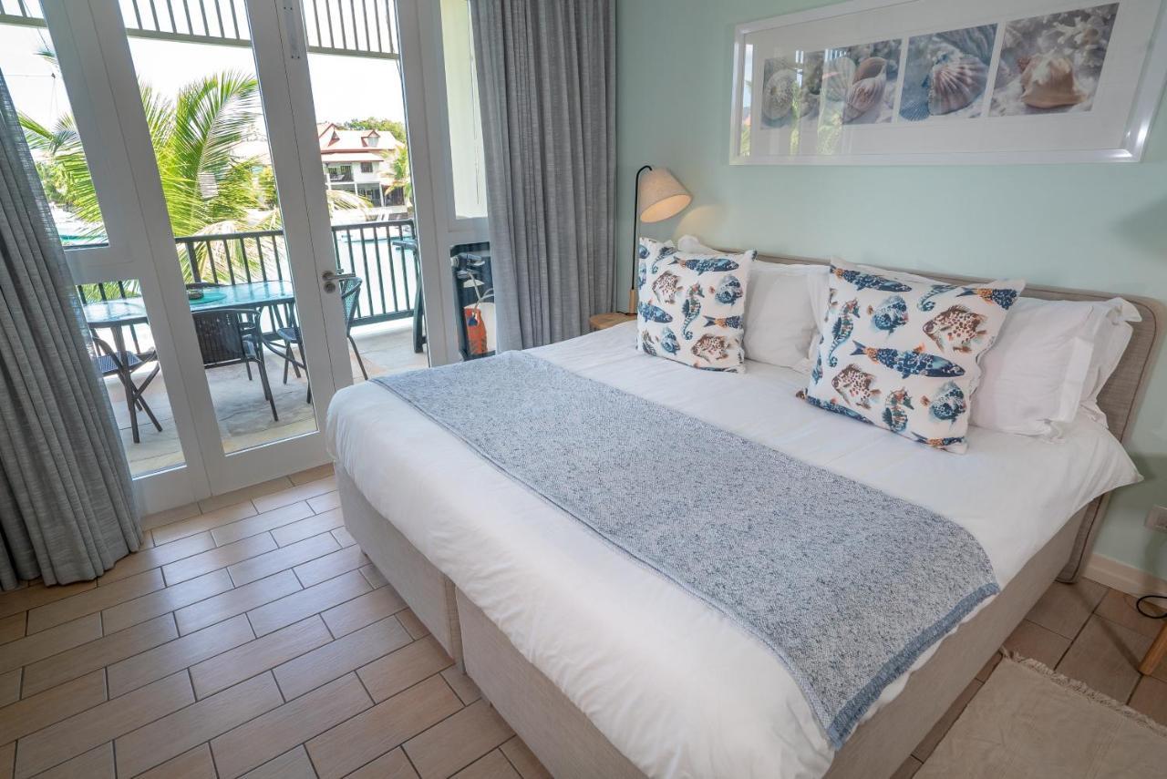P146A13 - Eden Island Self Catering Apartment Self Check In Ngoại thất bức ảnh