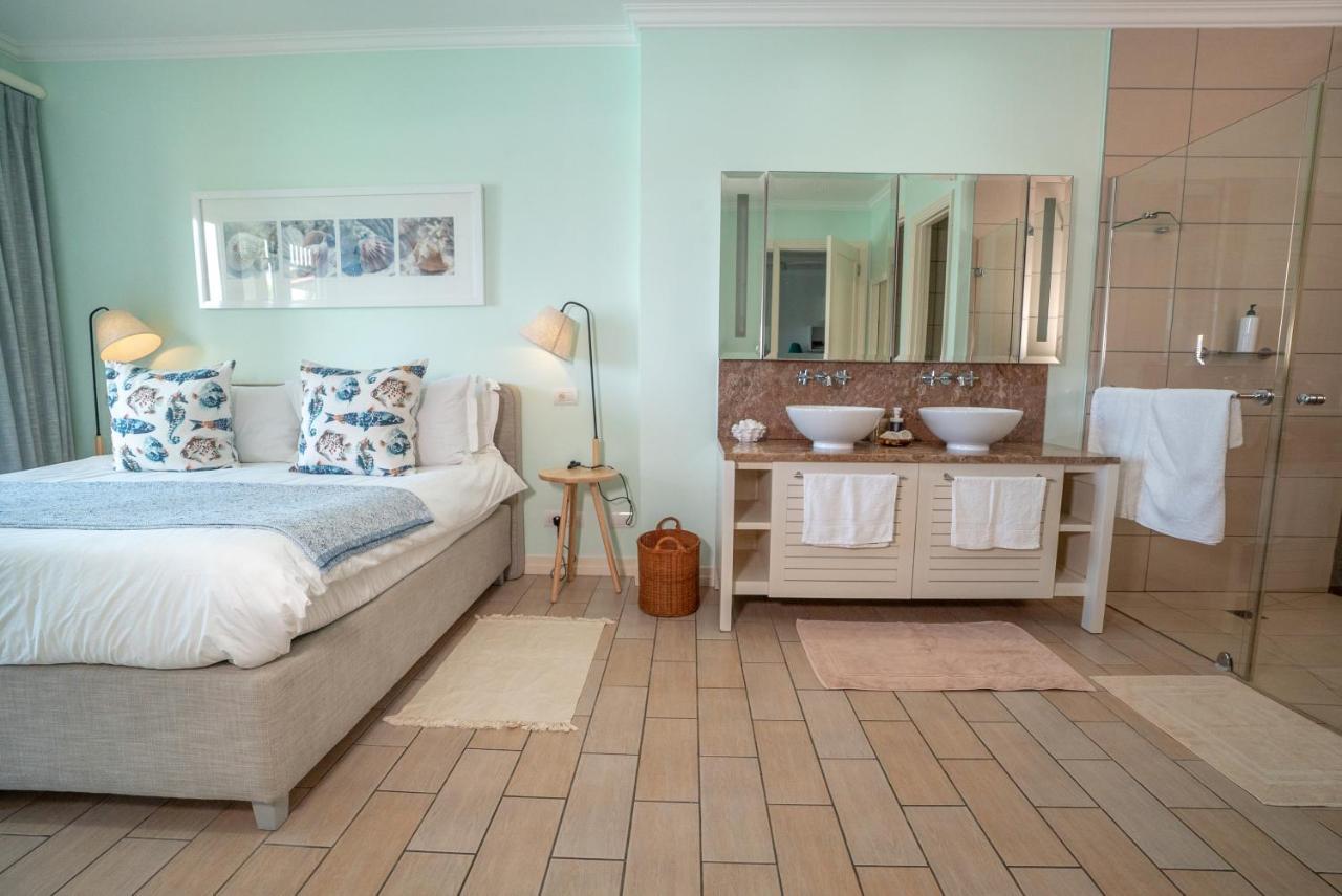 P146A13 - Eden Island Self Catering Apartment Self Check In Ngoại thất bức ảnh